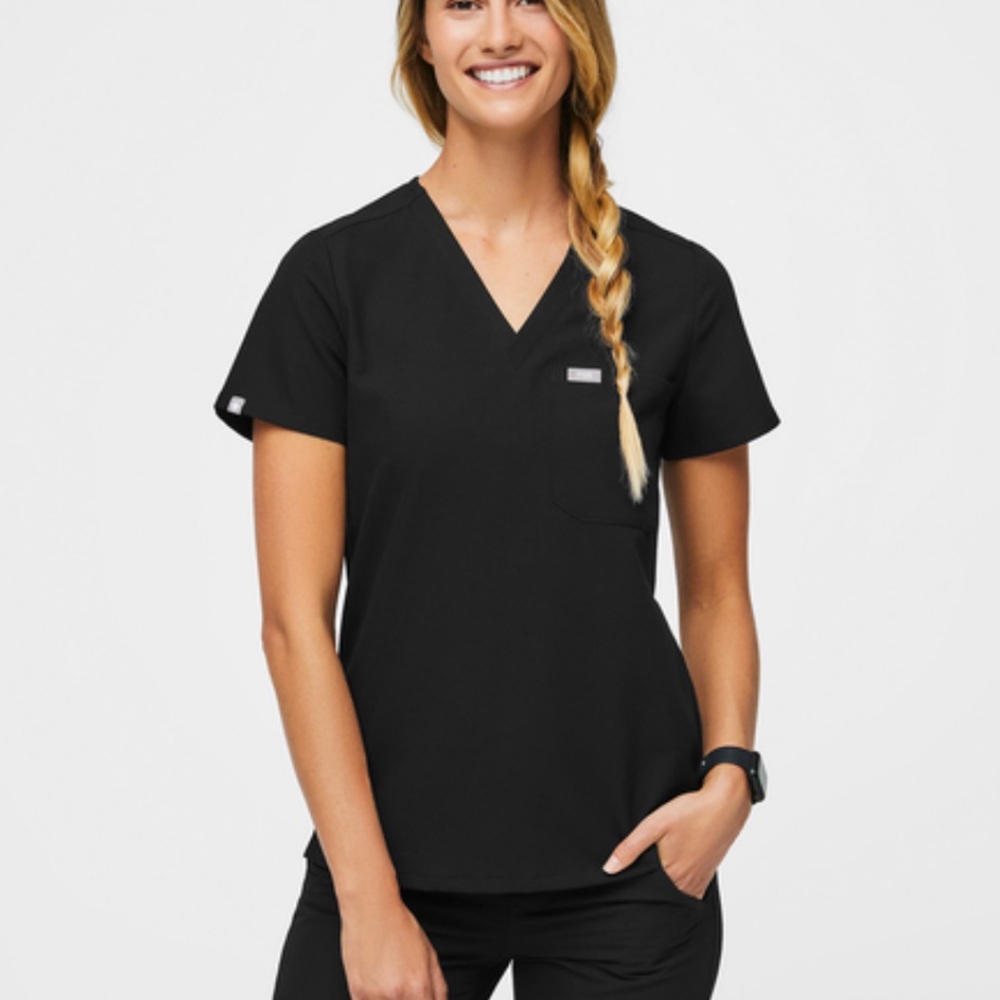 Figs Catarina Top in Black